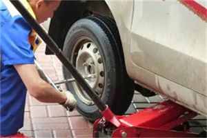 莱山区附近拖车24小时服务热线电话